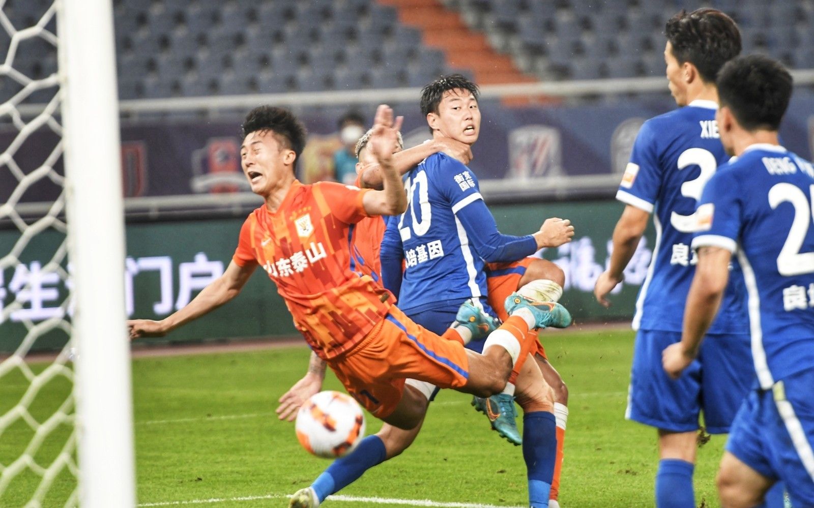 利物浦今日首发平均年龄仅25岁325天，创斯洛特执教时期新低