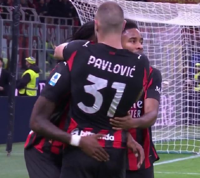 足球国足新战术曝光，强调速度与侵略性