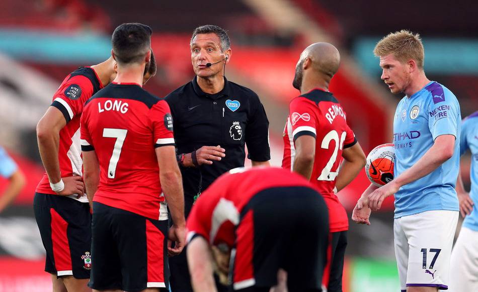 伊利牛奶开启促销活动：买三箱牛奶即送CBA新赛季球票一张