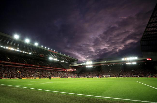 71岁成龙回应衰老：能慢慢变老是幸运