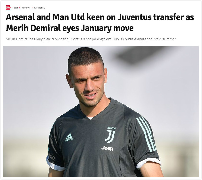 拿来吧你！柏林赫塔球员一把抢过对手教练给球员的战术小纸条