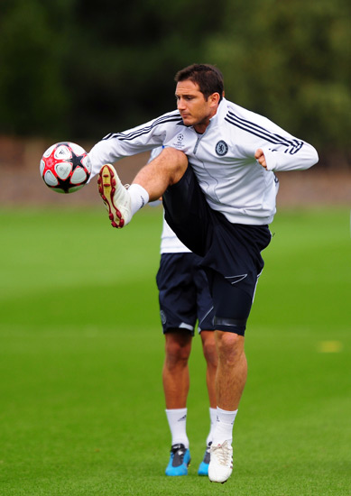 记者：拜仁、曼联有意巴莱巴，球员更希望留英超加盟红魔