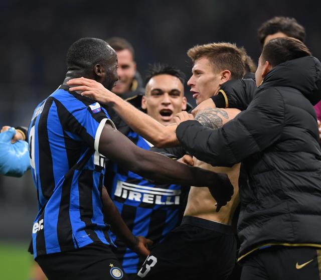 5-1到5-4！12.1亿豪门面对提款机惊险19连胜 神锋英超100球破纪录