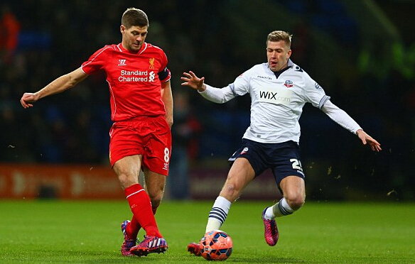 拜仁中场统治比赛