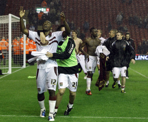 拖后腿了！热火替补场均43.5分联盟第三，今日仅18分