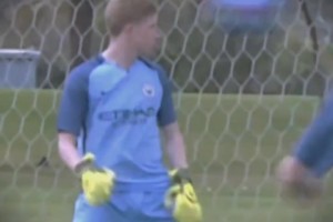 上场还早！广东新援走路一瘸一拐 首秀时间未知